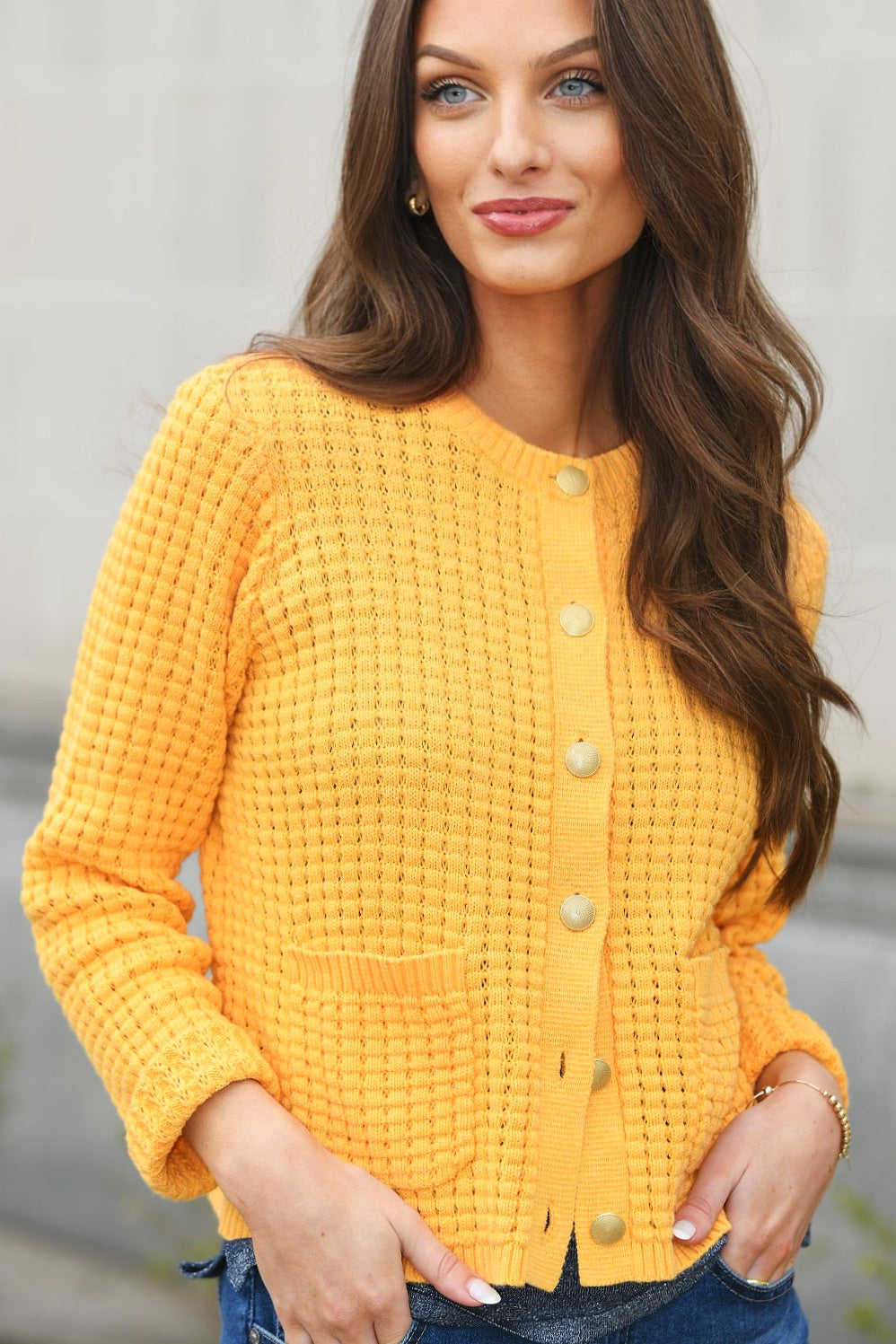 KINROSS BUTTON MARIGOLD CARDIGAN SWEATER