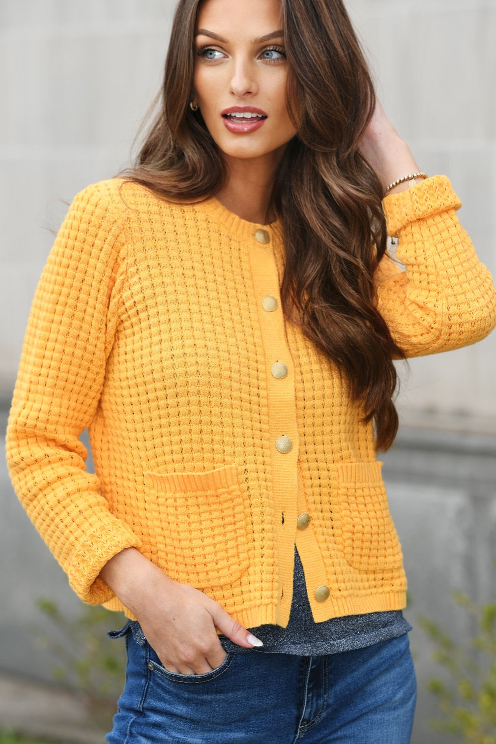 KINROSS BUTTON MARIGOLD CARDIGAN SWEATER